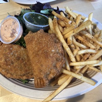 Johnny Pacific - Empanada lunch - Latin American Near Me - Winnetka, California