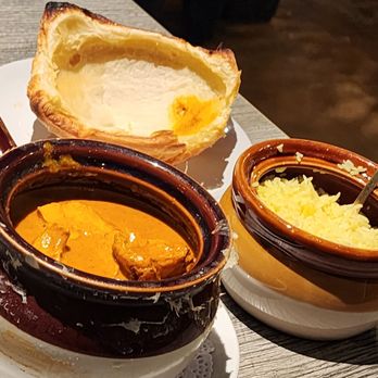 Cali Chilli - Butter Chicken Pot Pie undomed with a side of Saffron Rice - Indian Near Me - Long Beach, California