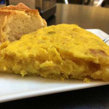 Bar Zabaleta - Tortilla de Patata - Tapas Bars Near Me - Donostia / San Sebastián, SS