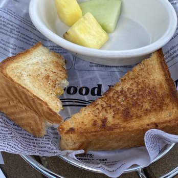 The Highlander Pub at Rush Creek - Kids grilled cheese - New American Near Me - Maple Grove, Minnesota The Highlander Pub at Rush Creek - Kids grilled cheese - New American Near Me - Maple Grove, Minnesota