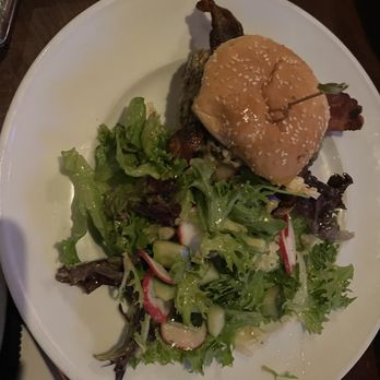 Marlow's Tavern - Black and Blue Burger with Nice Little Salad - New American Near Me - Orlando, Florida