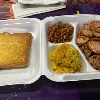 Wicked Oak Barbeque - Combo platter with pulled brisket, jalapeno cheddar sausage, beans, cornbread casserole, texas toast - Barbeque Near Me - Tampa, Florida