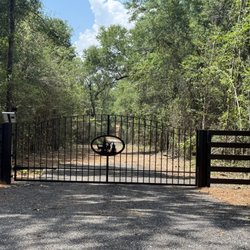 Gulf Coast Gate and Fence - Solar powered driveway gate