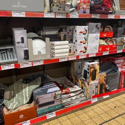 ALDI - Lots of gifts for the holidays