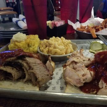 Smoke Daddy - 2 smoked meats + 2 sides - Barbeque Near Me - Chicago, Illinois