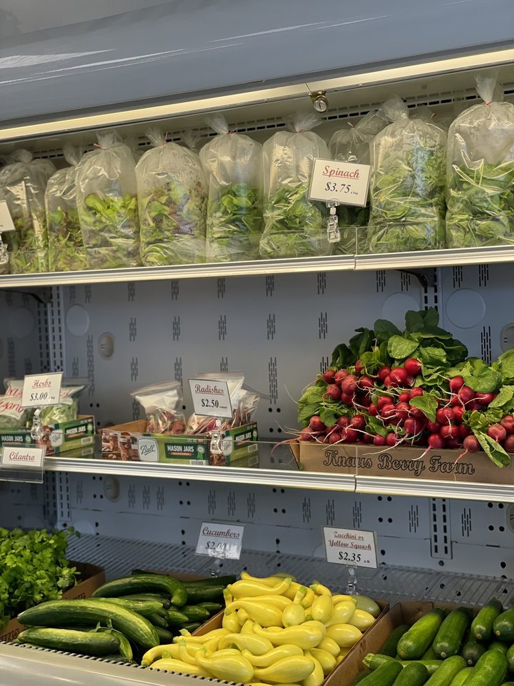 Knaus Berry Farm