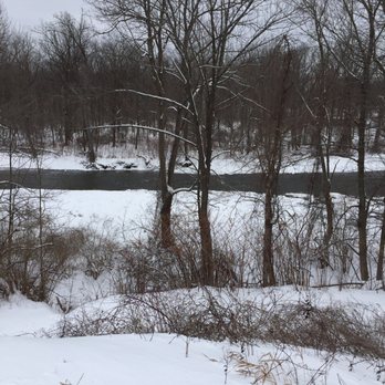 Como Lake Park - Nice sledding. Little crowded sometimes since there is just the one hill.. - Parks Near Me - Lancaster, New York