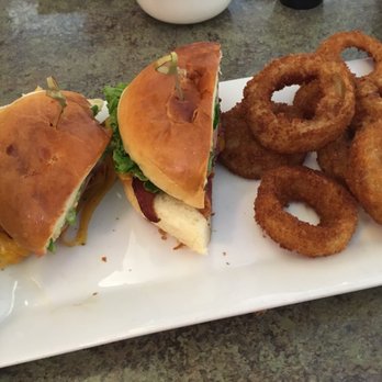 Northvale Classic Diner - Chicken club - Diners Near Me - Northvale, New Jersey