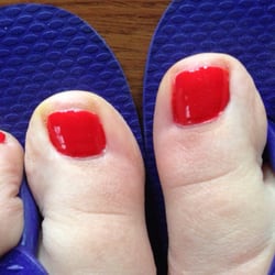 Diamond Nails - Worst pedicure of my life! Now I'm missing half a toenail!