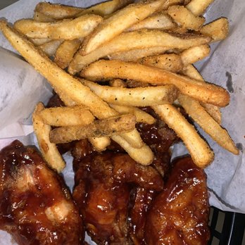 Eighteen X - Barbecue Wings w/ Fries - Venues & Event Spaces Near Me - Baltimore, Maryland Eighteen X - Barbecue Wings w/ Fries - Venues & Event Spaces Near Me - Baltimore, Maryland