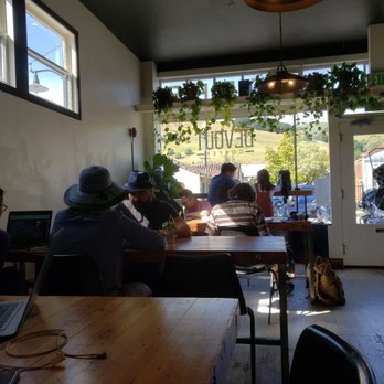 Devout Coffee - Coffee Roasteries Near Me - Fremont, California