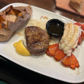 LongHorn Steakhouse - Steak and 6oz. Flo's Filet with 4oz. Lobster Tail - Steakhouses Near Me - Bakersfield, California LongHorn Steakhouse - Steak and 6oz. Flo's Filet with 4oz. Lobster Tail - Steakhouses Near Me - Bakersfield, California
