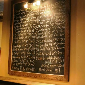 Vices et Versa - Poutineries Near Me - Montreal, Quebec