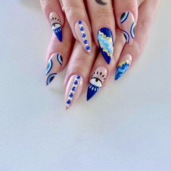 Pixie Nail Salon