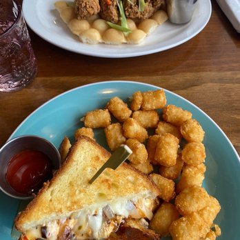 Wake ‘n Bacon - Breakfast & Brunch Near Me - Chicago, Illinois Wake ‘n Bacon - Breakfast & Brunch Near Me - Chicago, Illinois