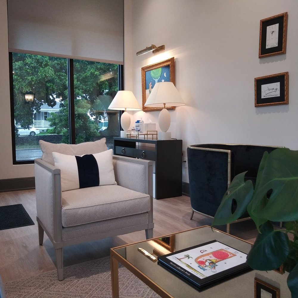 Lakeview Endodontics - Waiting area - Endodontists Near Me - New Orleans, Louisiana Lakeview Endodontics - Waiting area - Endodontists Near Me - New Orleans, Louisiana