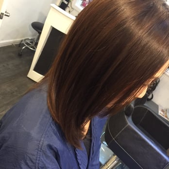 DV Hair Studio - Haircut and color - side - Hair Salons Near Me - Flushing, New York