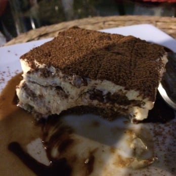 Trattoria da Gianni - Tiramisu - Bars Near Me - Zihuatanejo, GRO Trattoria da Gianni - Tiramisu - Bars Near Me - Zihuatanejo, GRO