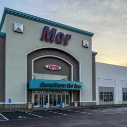 Mor Furniture for Less - Tigard