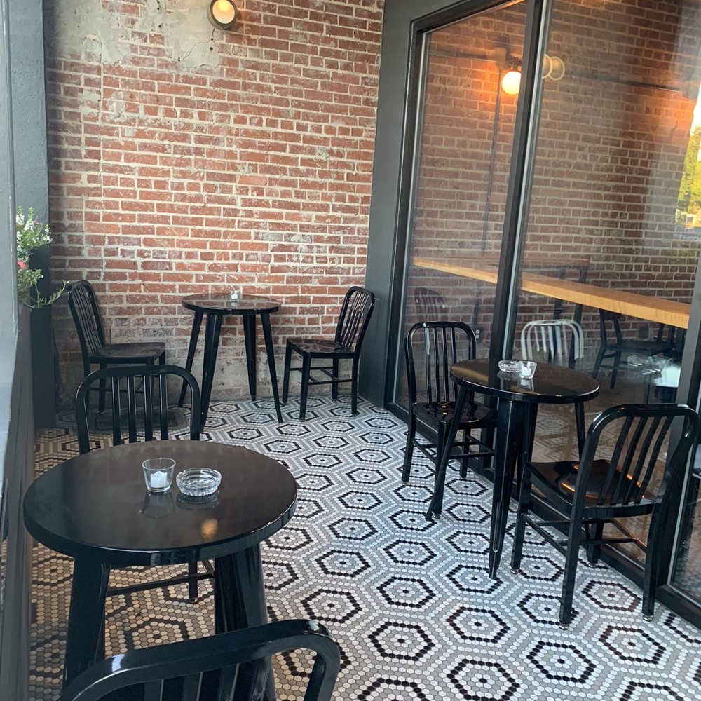 Posting House - Beer Bar Near Me - Jacksonville, Florida Posting House - Beer Bar Near Me - Jacksonville, Florida