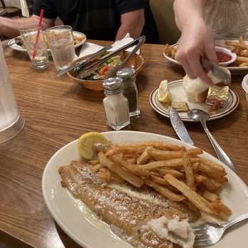 Wool Growers Restaurant - Filet of Sole, set-up salad, vodka and club soda, French fries, etc. - Basque Near Me - Bakersfield, California Wool Growers Restaurant - Filet of Sole, set-up salad, vodka and club soda, French fries, etc. - Basque Near Me - Bakersfield, California