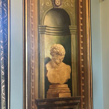 Cheekwood - Oil painting on wall of hallway - Botanical Gardens Near Me - Nashville, Tennessee