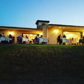 Ristorante Miriacheddu - Cena in giardino... Sul prato vista Mare... - Italian Near Me - S. Teodoro, OG Ristorante Miriacheddu - Cena in giardino... Sul prato vista Mare... - Italian Near Me - S. Teodoro, OG