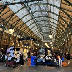 Apple Market