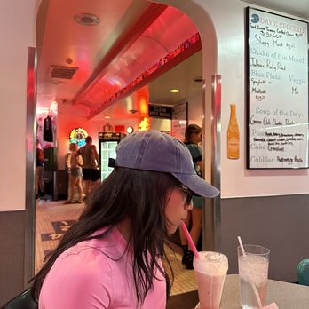 66 Diner - Diners Near Me - Albuquerque, New Mexico