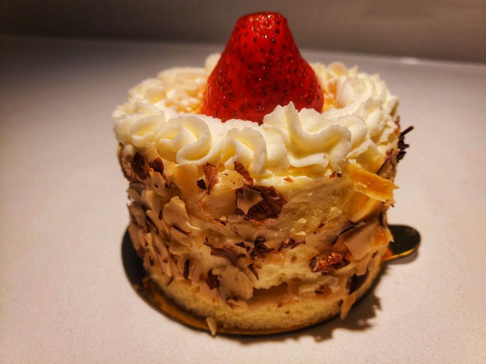 Paris Bakery Cafe 740 Photos 800 Reviews Bakeries 271 Bonifacio Pl Monterey Ca Restaurant Reviews Phone Number Yelp