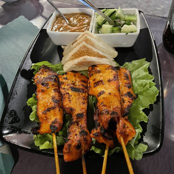 Pad Thai Restaurant - Chicken Satay - Thai Near Me - Clovis, California