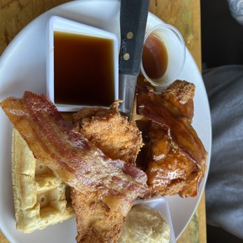 OHSO Brewery- Gilbert - Chicken and waffles - Breweries Near Me - Gilbert, Arizona OHSO Brewery- Gilbert - Chicken and waffles - Breweries Near Me - Gilbert, Arizona