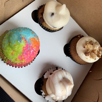 The Frosted Muffin - a box of cupcakes - Cupcakes Near Me - Visalia, California The Frosted Muffin - a box of cupcakes - Cupcakes Near Me - Visalia, California