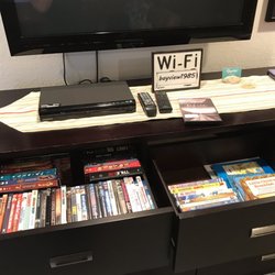 Bayview Vacation Rental - DVDs, books and board games for adults and kids