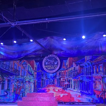 THE HOWLIN' WOLF - Updated March 2026 - 223 Photos & 284 Reviews