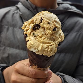 Holey Cream - Campfire s'mores - Desserts Near Me - New York, New York