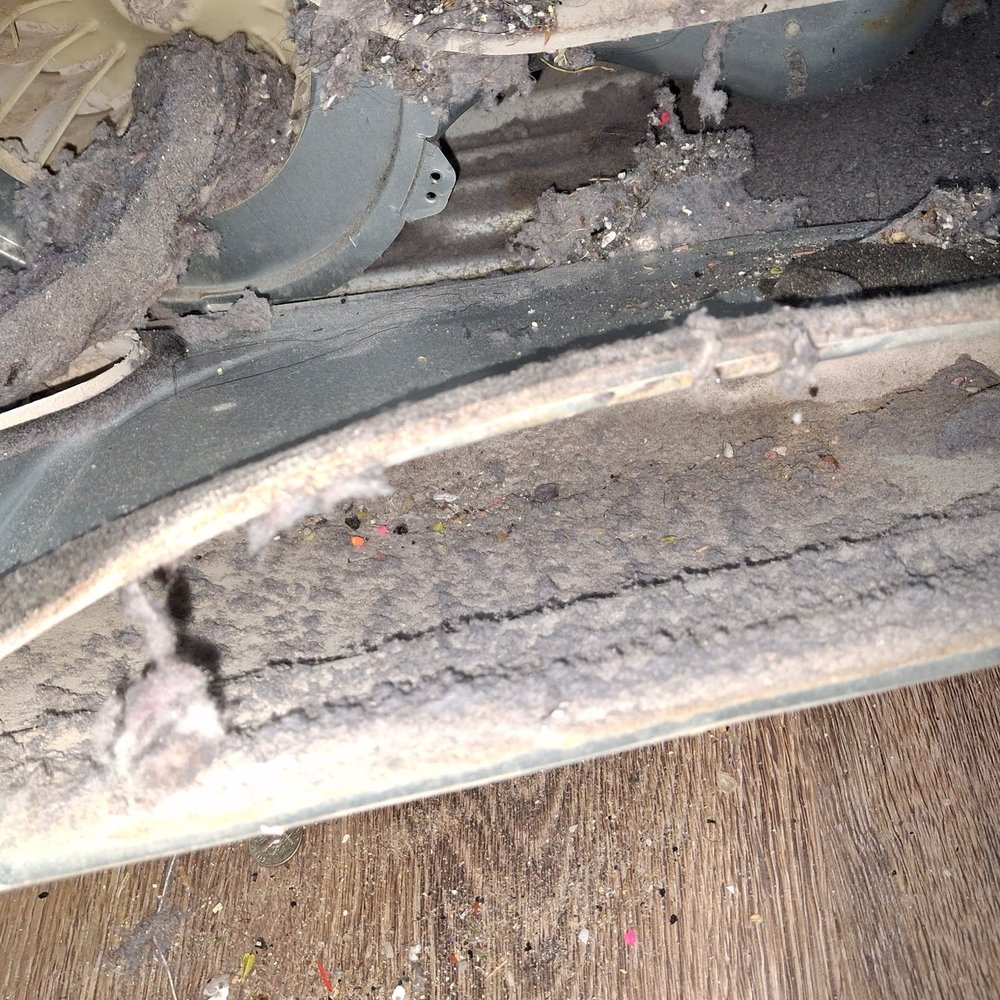 All Duct - Before and after pictures of outside vent and inside of dryer. - Air Duct Cleaning Near Me - Livingston, New Jersey All Duct - Before and after pictures of outside vent and inside of dryer. - Air Duct Cleaning Near Me - Livingston, New Jersey
