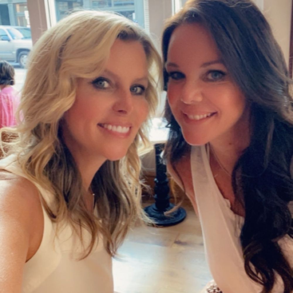 Drybar - Charleston - Thank you DryBar! Isabelle was amazing (my hair on the right). Jackie was great too. Great service and very friendly. - Blow Dry/Out Services Near Me - Charleston, South Carolina