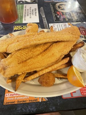 Huck's Catfish by null