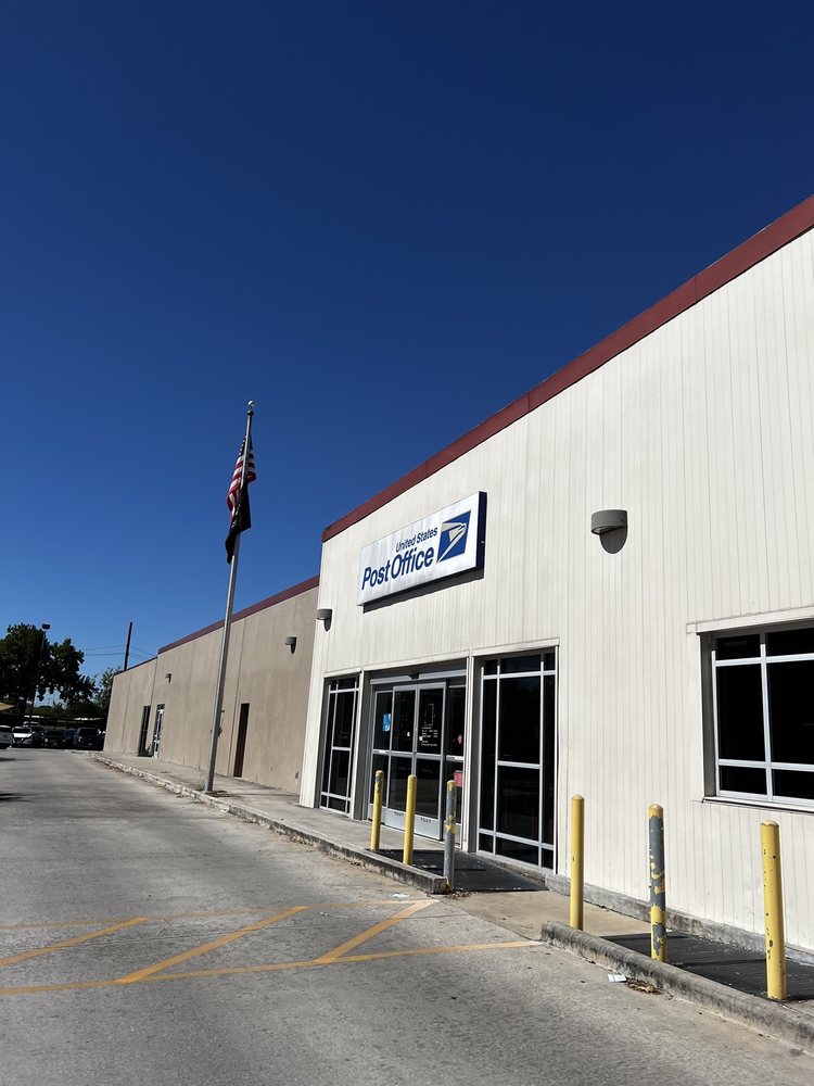 US POST OFFICE Updated September 2024 28 Reviews 1300 W 19th St, Houston, Texas Post