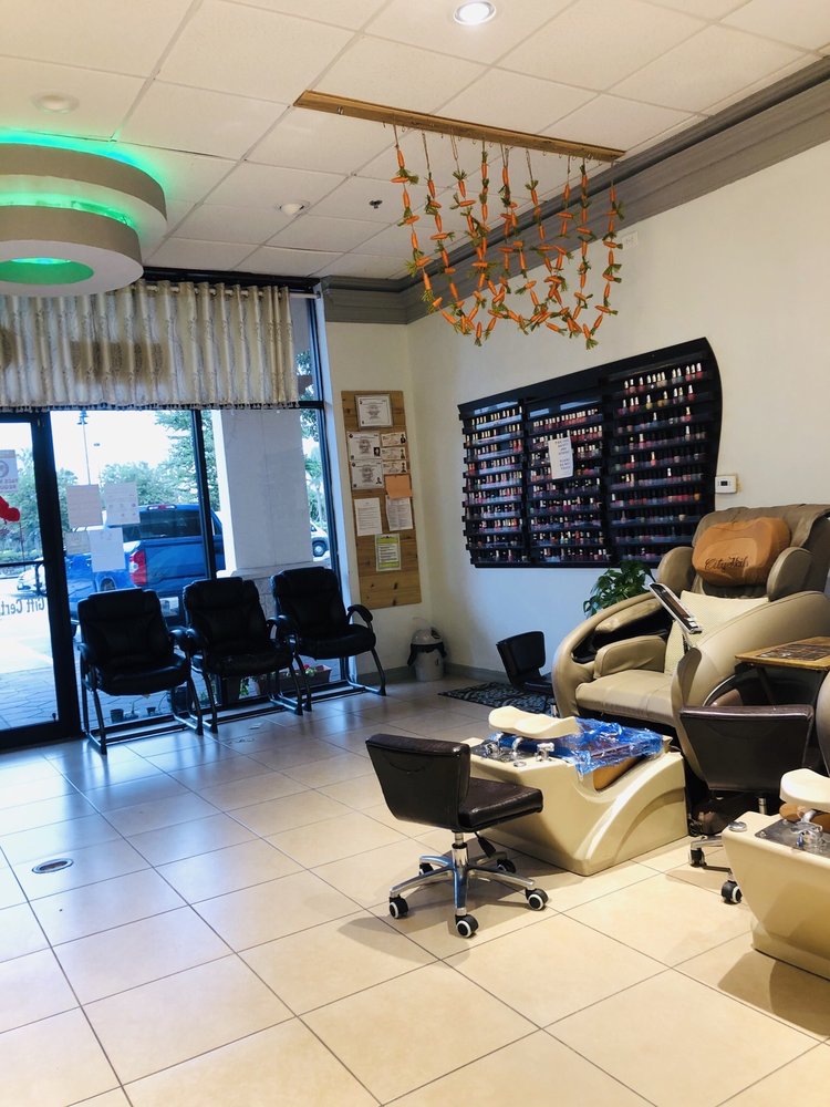 CITY NAILS 11 Photos & 27 Reviews 9924 Universal Blvd, Orlando