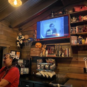 Slashers Axe Throwing & Ales - Axe Throwing Near Me - Costa Mesa, California Slashers Axe Throwing & Ales - Axe Throwing Near Me - Costa Mesa, California