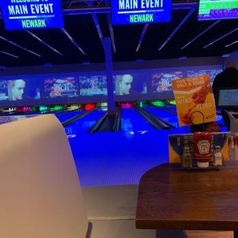 Main Event Newark - Bowling with black lights - Bowling Near Me - Newark, Delaware