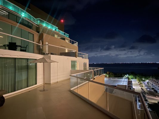 Hard Rock Hotel Cancun by null