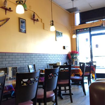 Las 7 Regiones - Small place.The service good. They have only one person serving but she is super efficient. The food it's fresh and delicious. - Mexican Near Me - Los Angeles, California