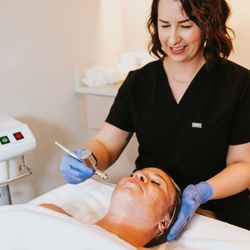 Ananya Spa Seattle - Oxygen facial with Kat