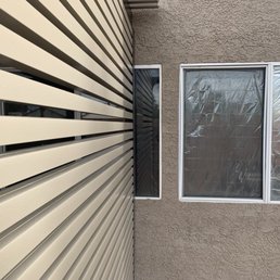 Supposed to cover 3" of the Window Supposed to cover 3" of the Window