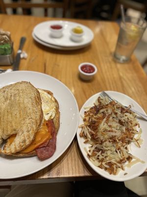 Wildberry Pancakes & Cafe by null