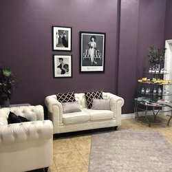 Customer lounge
