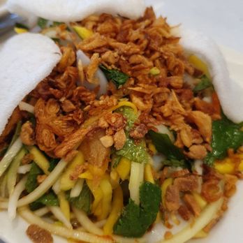 Bien Hen Restaurant - Mango squid salad - Seafood Near Me - Westminster, California Bien Hen Restaurant - Mango squid salad - Seafood Near Me - Westminster, California